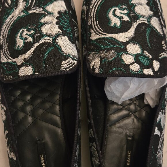 Zara Basic Floral Tapestry Loafers in Black, Green, and White - Picture 6 of 8